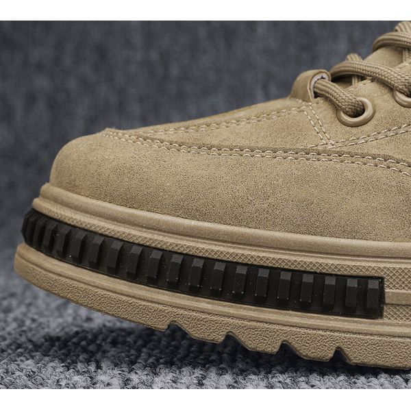 Breathable Men Casual Shoes Synthetic leather Upper Rubber Sole Men Sports Shoes