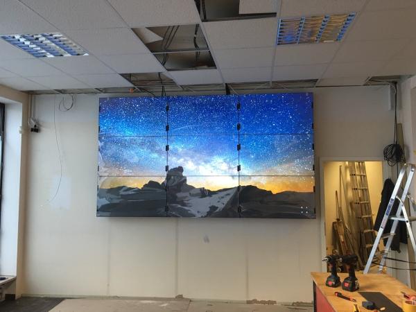 55inch Samsung 1.7mm Ultra Thin LCD Video Wall 7*24 Hours Narrow Bezel LCD Video Wall Display
