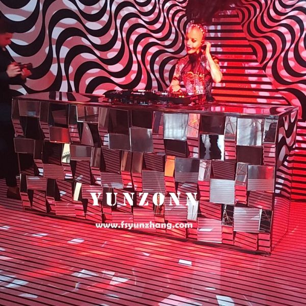 Modern Stainless Steel Iron Rectangle Bar Table with Mirror Glass New Design Home Club Bar Counter for Hotel & Wedding Events