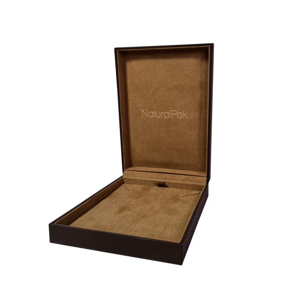 Manufactures Custom soft touch paper Jewelry Box for Ring Earring Pendant Bangle Bracelet Necklace Gift