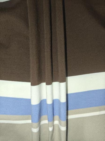 Tissu en maille rayée 21S coton spandex pour t-shirts