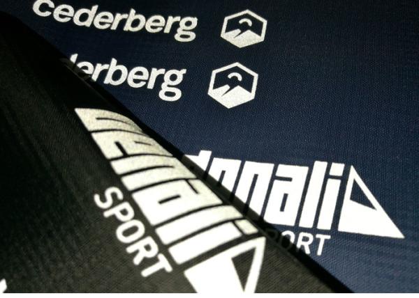 3D Tatami Aaterial Garments Patches ,  Custom Flocking Logo On Patches