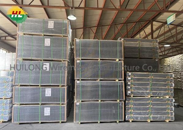 HUILONG Construction Site Galvanized Welded Wire Fence Panels 50x100mm Mesh