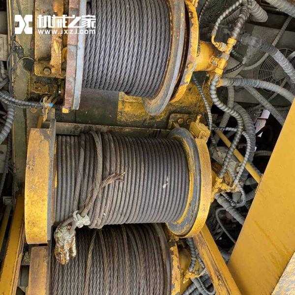 Grúas sobre orugas usadas XCMG XGC75 grúa sobre orugas de segunda mano de 75 toneladas MOY 2018