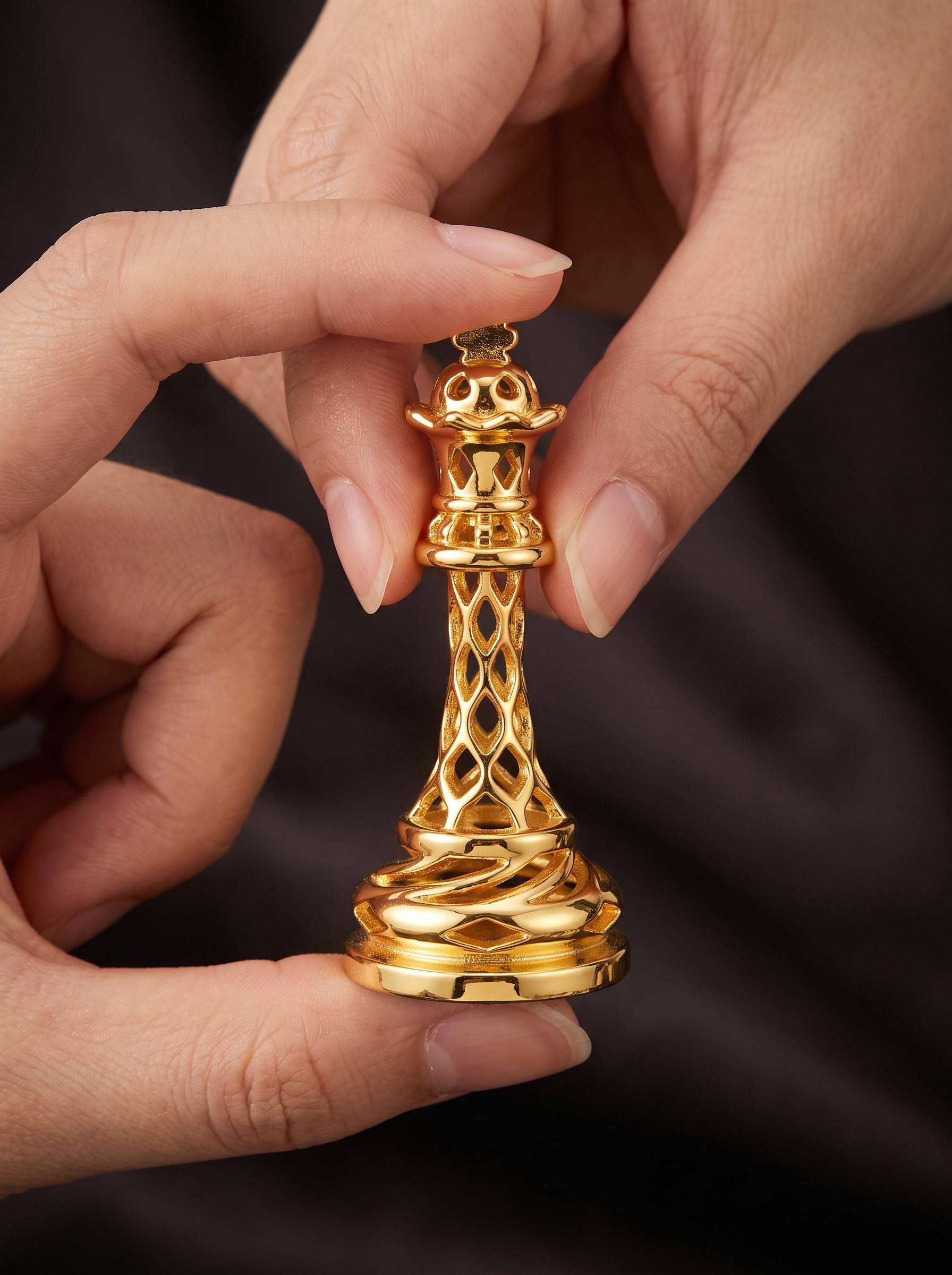 Hollow Carved Brass Material Mirror Polished Chess Set Luxury Chessboard for Home Decor