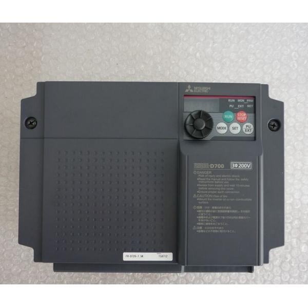 FR-D720-7.5K Mitsubishi Frequency Inverter 7.5KW AC220VAC Japan's MITSUBISHI D700 inverter new original spot