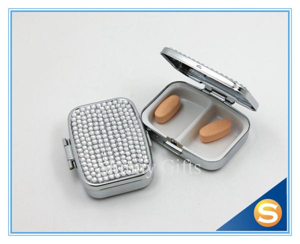 Shinny Gifts Silver Plating Diamond Design Metal Pill Box Traveling Pill Box for Promotional Gifts