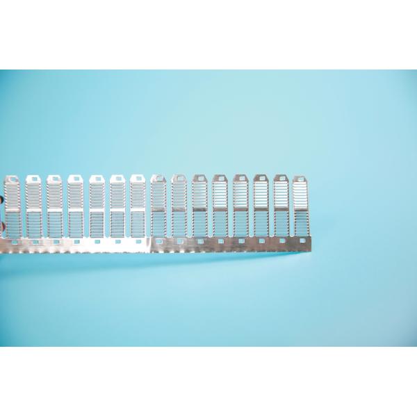 Микроканальный конденсатор Алюминий 6815 Лоуверные плавники Коррозионностойкие 35 мм Ширина