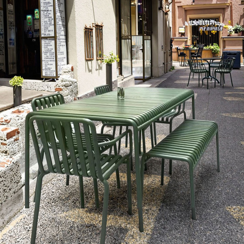 Modern Simple Design Iron Construction Weather-Resistant Outdoor Patio Furniture for Garden Restaurants