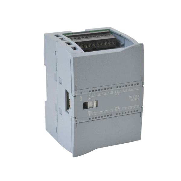 SIEMENS SIMATIC PLC S7-1200  6ES7 223-1PL30-0XB0 SM 1223 16 x 24 VDC Input / 16 x Relay Output Signal modules