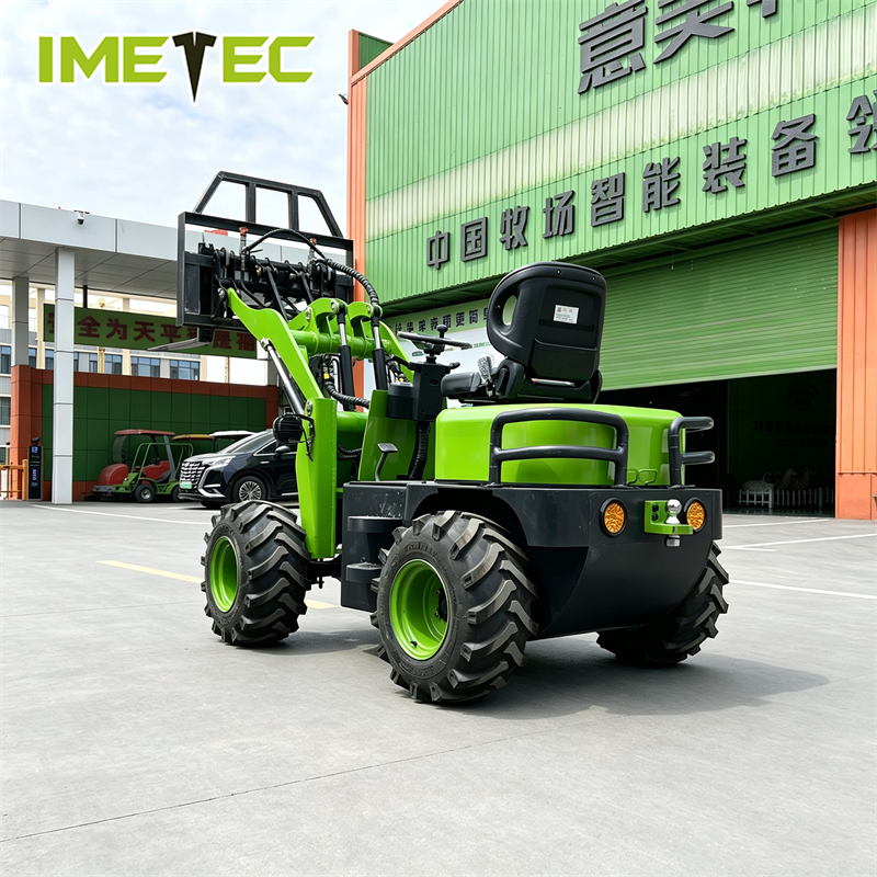 Multifunction Electric Telescoping Forklift Wheel Loader handler 650kg