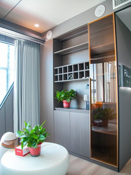 Versatile Steel-Frame Living Solution In Chinese Design Style Perfect For Kitchen Bedroom And Bathroom Needs