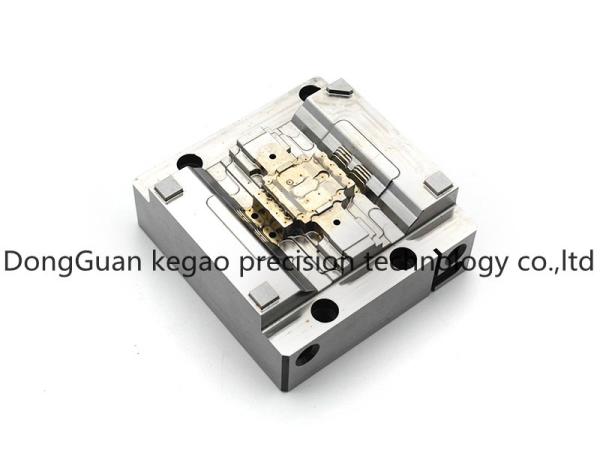Hight Speed Steel Material Plastic Core Injection Molding With Polishing Surface