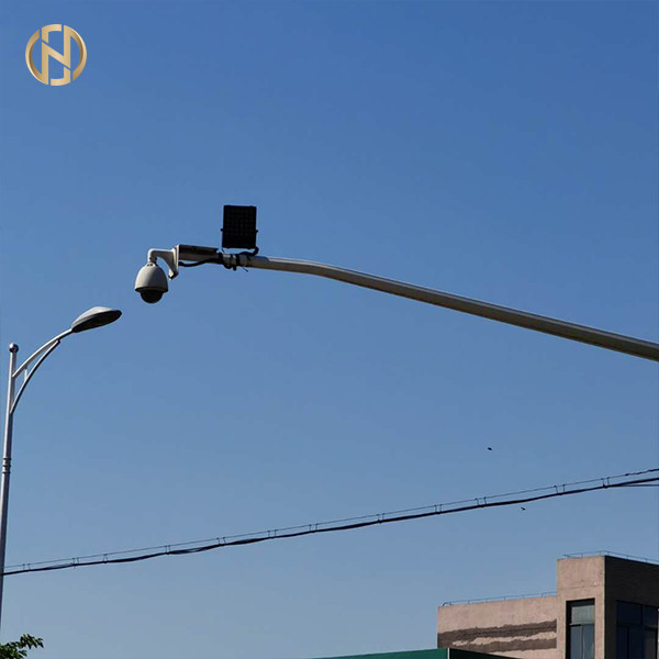Galvanized Steel Outdoor Security Camera Pole Anti Corrosion Protection