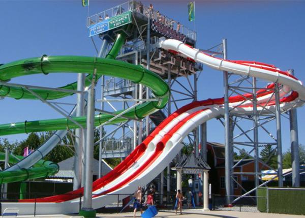 High Speed Spiral Water Slide Galvanized Steel Support Fiberglass Flume