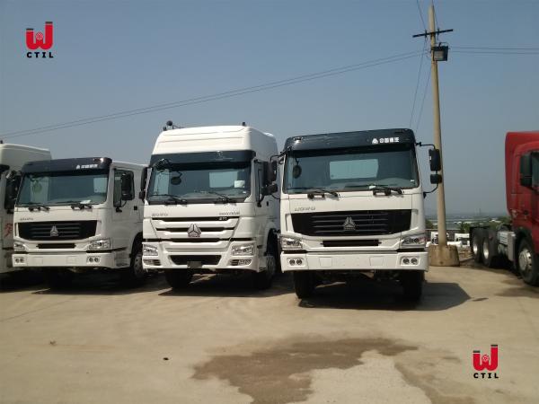 HW76 Heavy Duty Tractor Truck HOWO ZZ4257N3247W 6X4