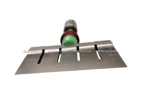 Máquina de corte ultrassônica do alimento da lâmina Titanium super para cortar o bolo e o queijo
