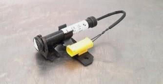 100% Tested Hood Actuator Left Actuator for BMW G20 G28 OE 51237449429 51237458195