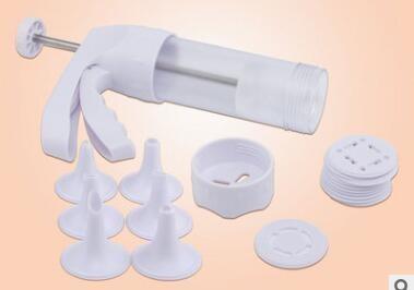 FBT010605 for wholesales cookie press decoration kit Includes 12 Fit Right cookie disc shapes