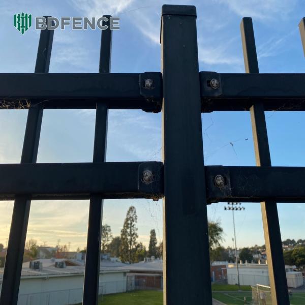 Spear Tubular Black Powder Galvanized Steel Metal Fence Aluminum Iron Steel Fence Square Round Tube Picket Steel Fence Panel