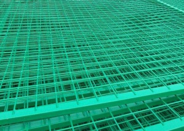 Customized Size Green Metal Mesh Fencing Security Decorative For Power Plants