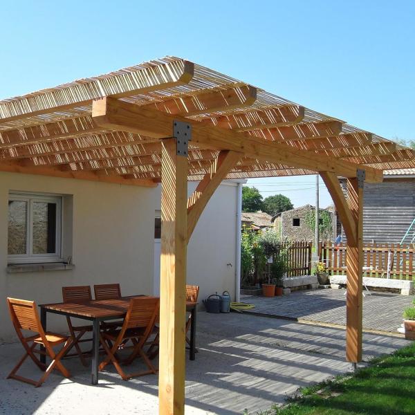 Heavy-Duty Steel Post Caps Tie Bracket For Connecting Wood Gazebo Deck Patio Post Wood Beams Bracket Metal Material