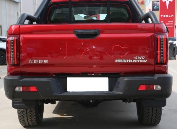 JAC Hunter 2.0T Diesel Combustível a gasolina 2WD 5 lugares 6MT Pickup Truck Auto Veículo 4WD