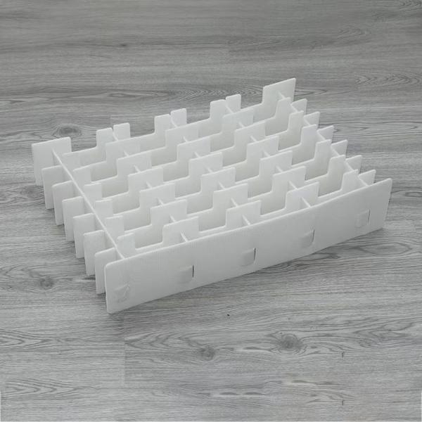 White Plastic Dividers Box Hollow Sheet Partition Crates Lightweight