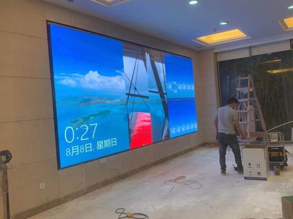 6ms P3 Indoor Led Display 341*256 Dots 1R1G1B Diecast Cabinet