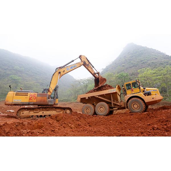 XDA40 Articulated Dump Truck / 40 Ton Mining Truck With 451-500 Horsepower