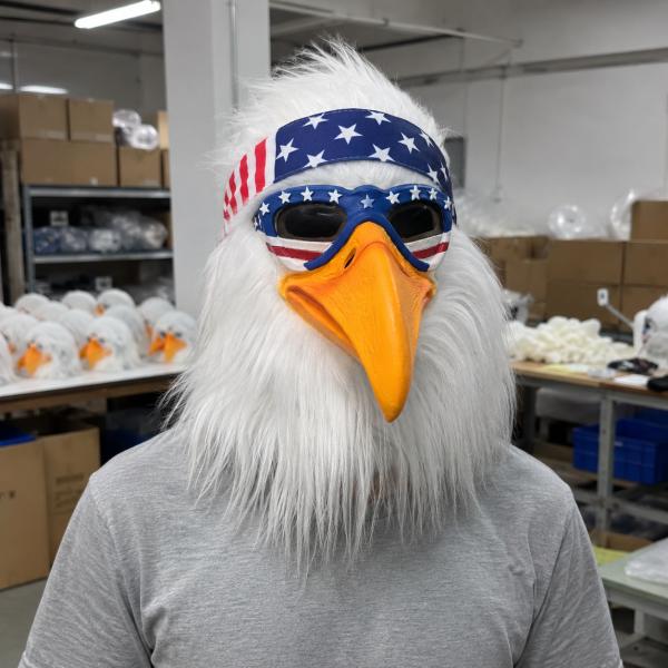 Realistic Full-Head Eagle Latex Mask with American Flag Headband, Perfect for Parties, Cosplay, Halloween, Costume Events, Festivals, Patriotic Celebrations, and Fun Dress-Up Occasions