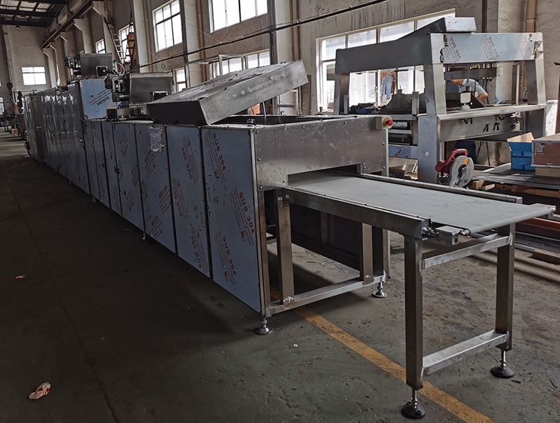 шоколад емкости 200mm 200kg 500kg закаляя Enrobing тоннель машины крутой