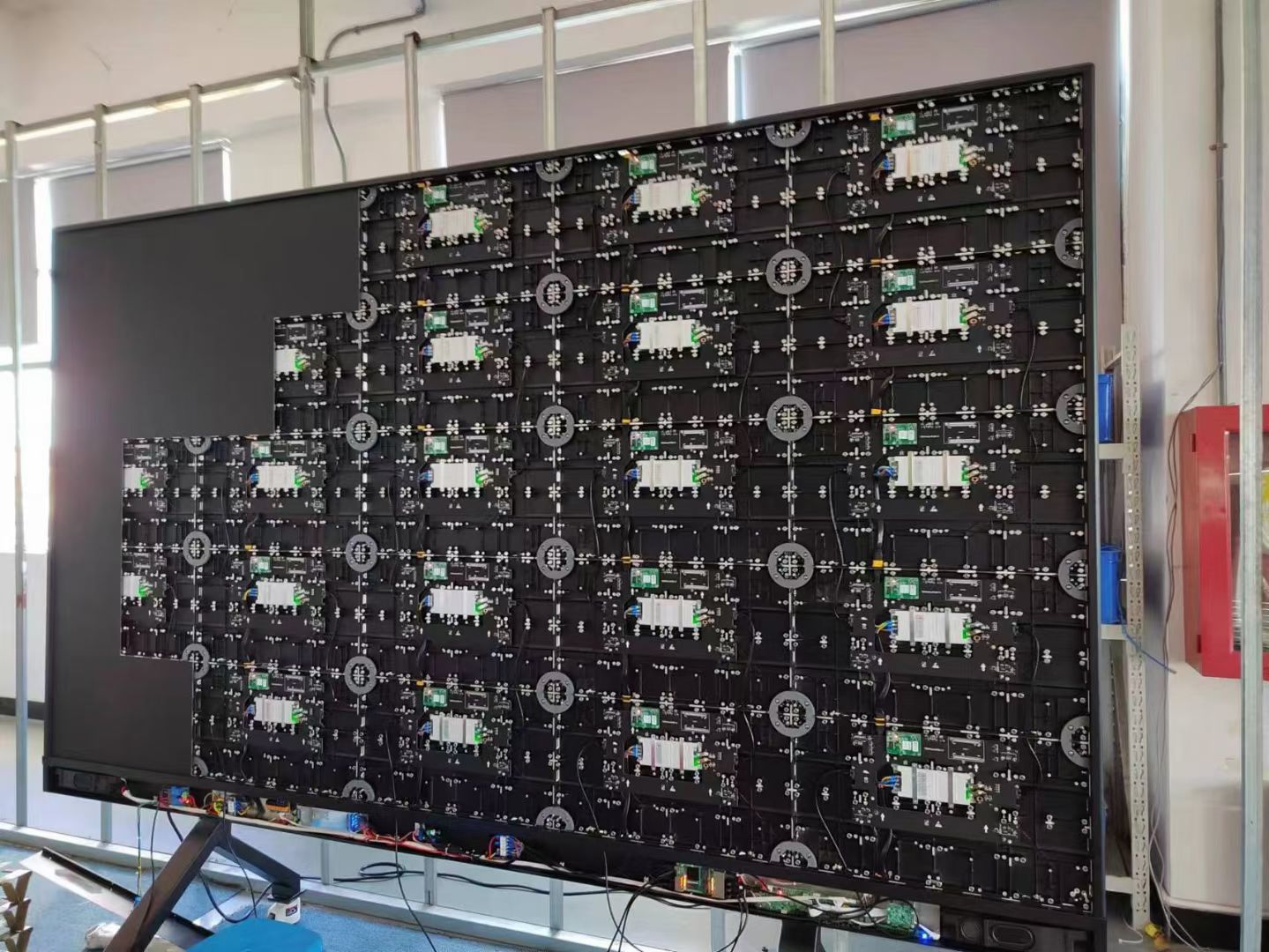 108 Inch All In One Conference Room LED Display For Wireless Screen Projection Control