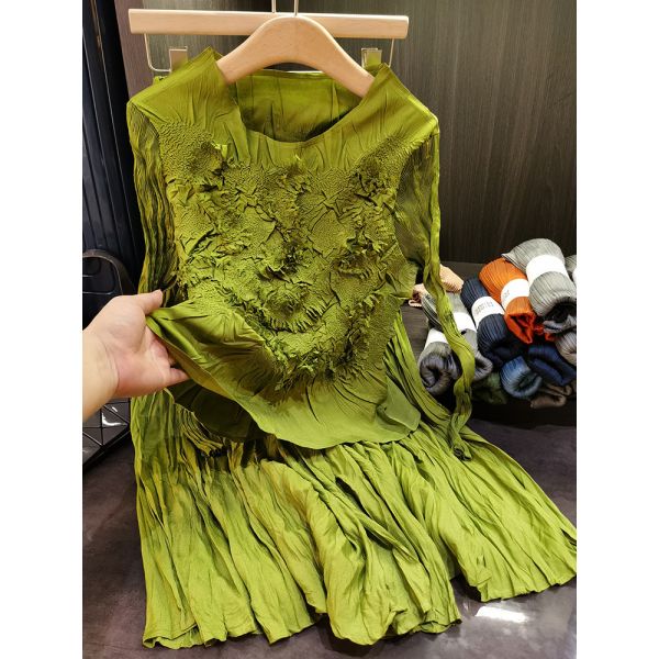 Exquisite Handmade Floral Skirt Set Elegant and Fashionable Ladies Autumn New Style