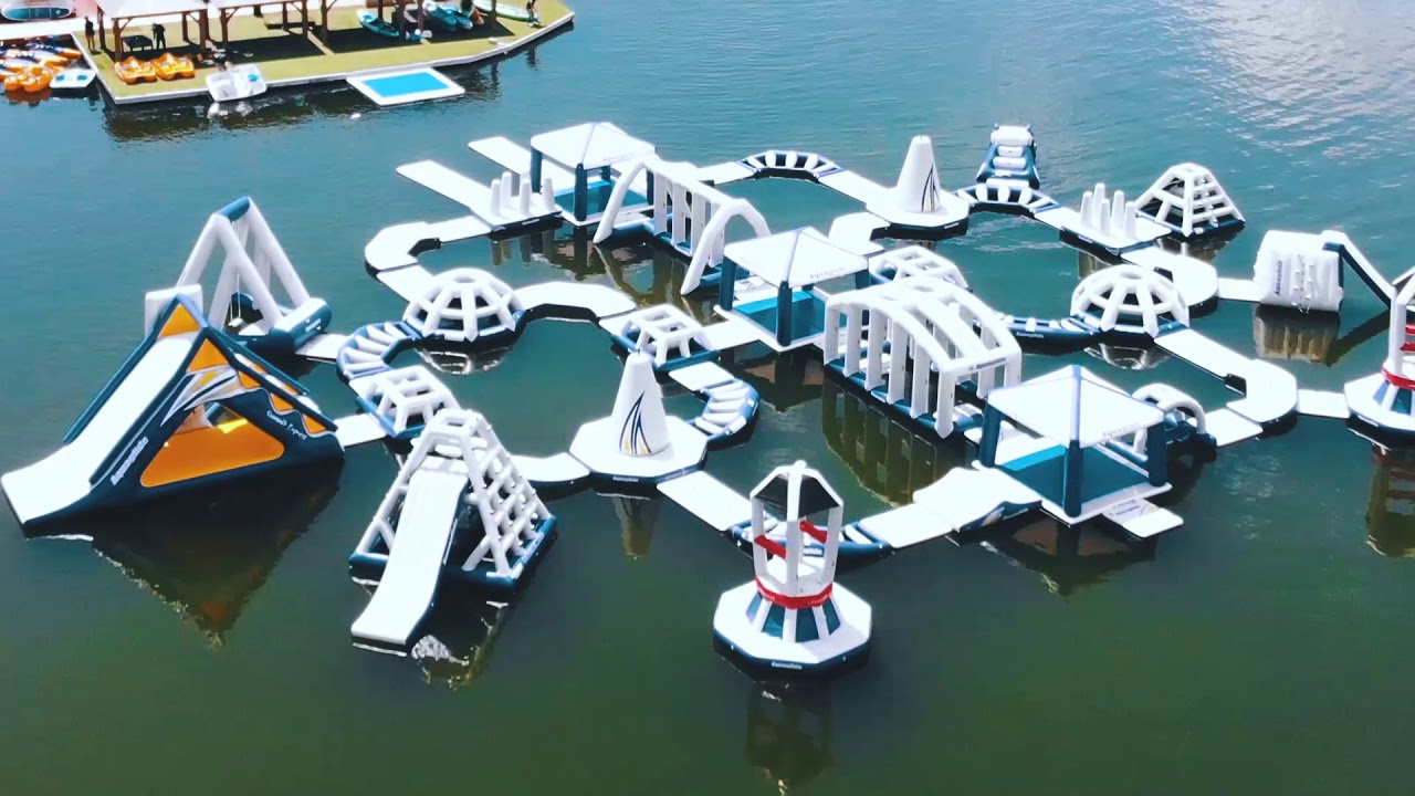 Factory Wholesale Large Outdoor Inflatable Floating Park Commercial Water Theme Park Custom Inflatable Water Play Equipment