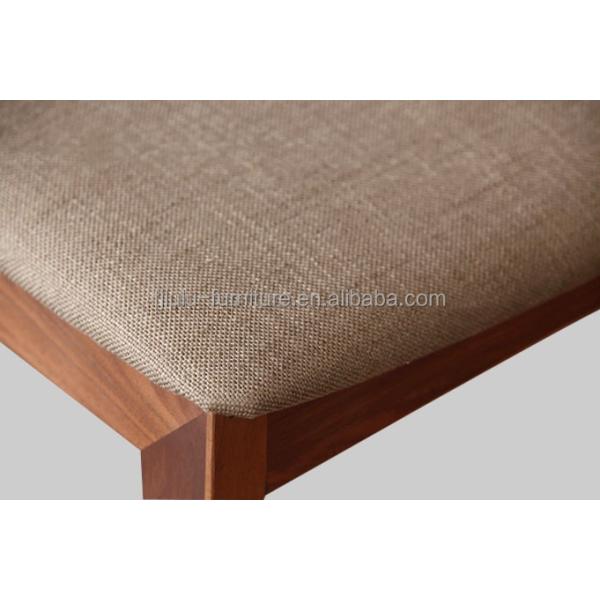 Solid Wood Villa Dinning Table Chairs With Nitrolacquer Finish And Modern Design For Dinning Room Restaurant And Hotel