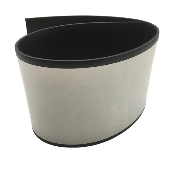 Base de cubierta de pared de caucho fácil de instalar con dedos de pie Selección de código RAL o código Pantone