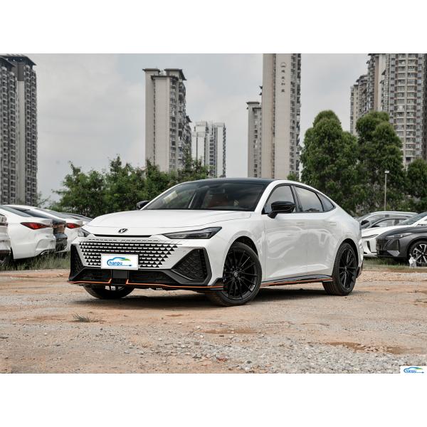 Changan UNI-V 2024 1.5T Ride-on Fuel Powered Car with Macpherson Front Suspension