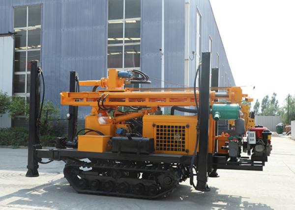 Machine de forage sous-marine en caoutchouc et en acier ST 300