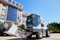 5.5m3 auto-charger mélangeur avec puissant moteur Cummins vente à chaud au Qatar