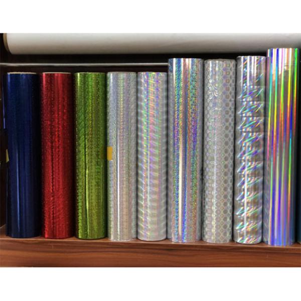 Película holográfica de extrusión múltiple BOPP a prueba de humedad para la decoración de la caja de regalos de Navidad