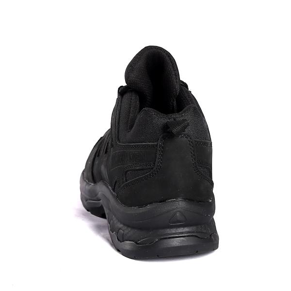 Metal Eyelets Rock-climbing Shoes for Comfortable Climbing Experience
