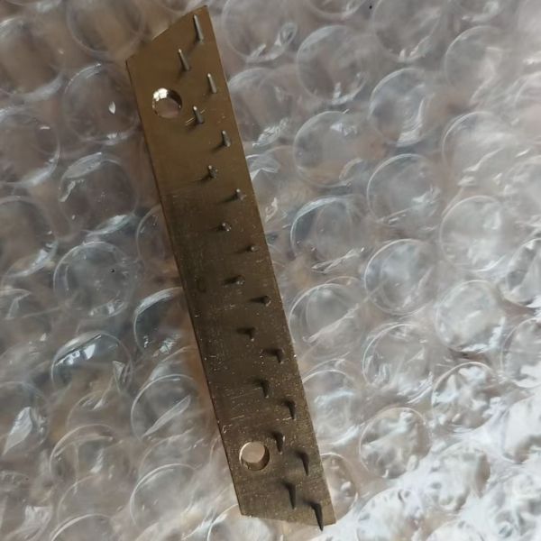 Accessoires de machine de tension métallique Résistance chimique Pièces de machine de tension