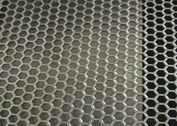 0.7 Mm 1m Length Stainless Steel Metal Perforated Sheet