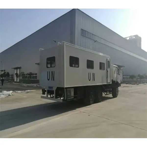 All Drive 4X4 Desert Personnel Carrier for Rugged Terrain