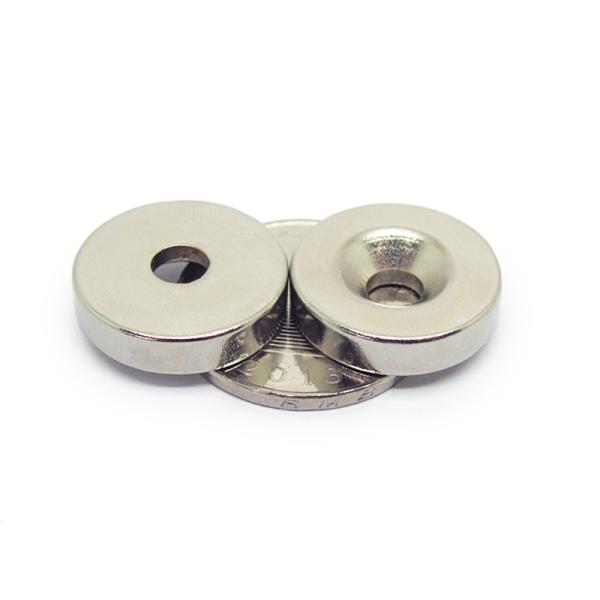 Strong Ring Countersunk NdFeB Neodymium Magnet With Screw Holes N42