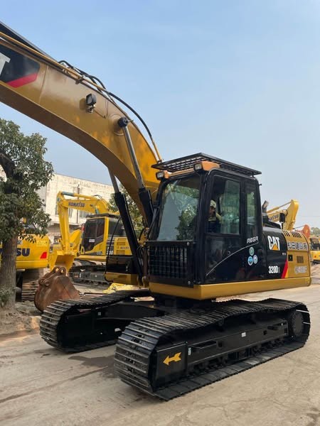 Used Cat 320 Construction Machinery Original Japan Hydraulic 20ton Digger