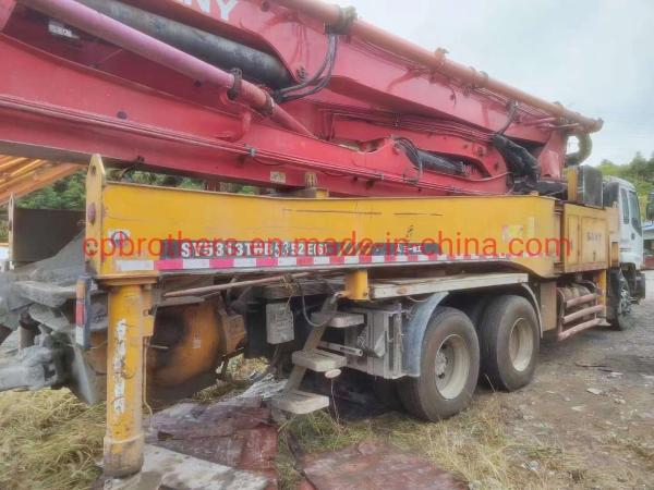 SY5313THB Camion de mélange prêt monté sur une pompe à béton de 48 mètres avec une structure de type cylindre