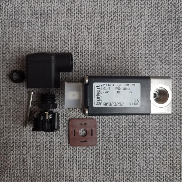 Burkert 0330 series Direct acting solenoid valve  020292  voltage  24V
