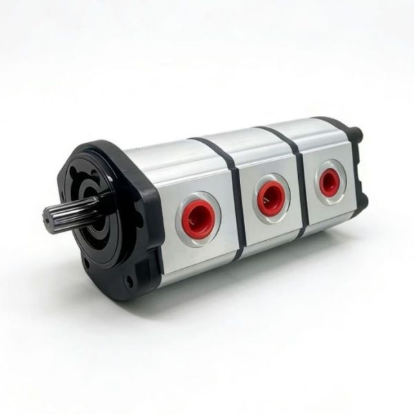 Triple Hydraulic Gear Pump 6676970 for Bo-b 331 334 Excavator Hydraulic Oil Pump